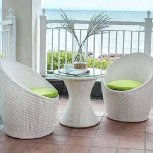 WICKER TABLE